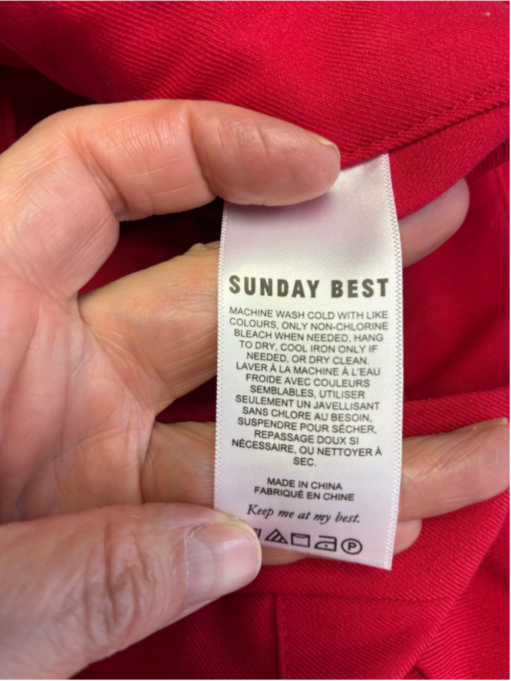 Sunday Best Aritzia Pleated Mini Skirt in Red Size 6 - Picture 7 of 7